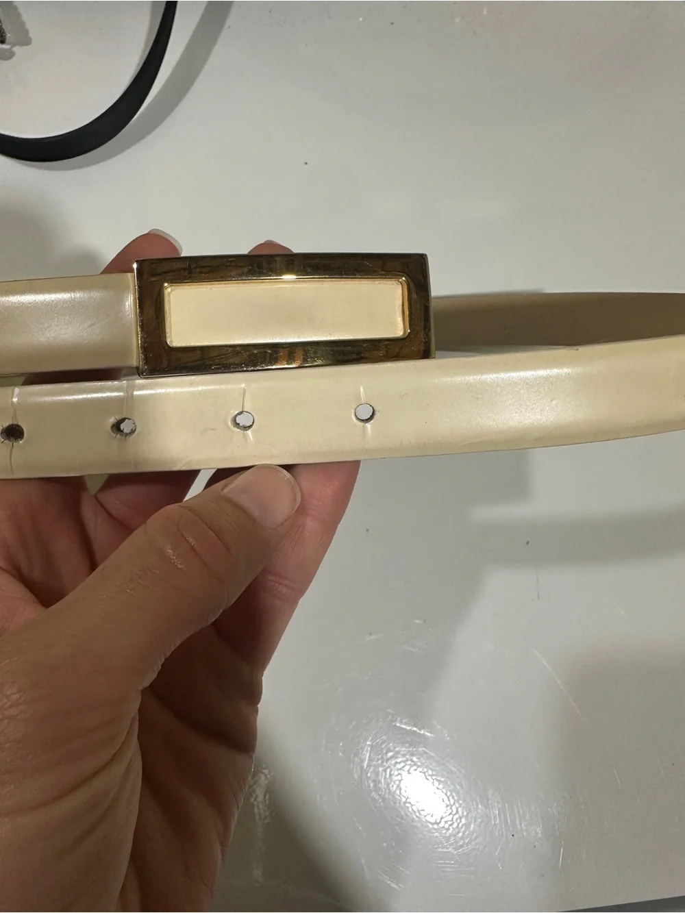 Saks Fifth Avenue Cream Leather Belt with Gold Rectangular Buckle
